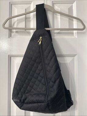 Canvelle Quilted Black Sling Bag - Side Release Buckle